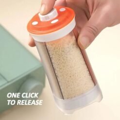 4 In 1 Rotating Spice Dispenser 🌶️🧂